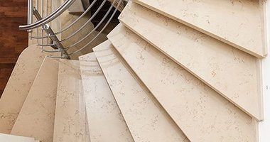 Ступени из камня Silestone Phoenix