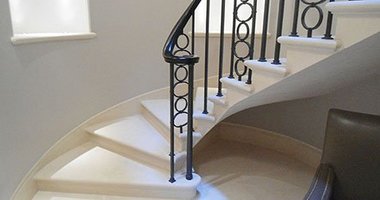 Ступени из агломерата Silestone Blanco Zeus Extreme