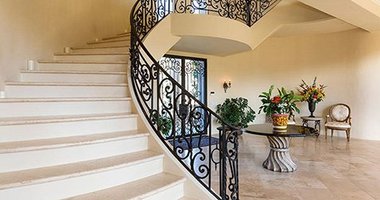 Ступени из камня Technistone Noble Botticino