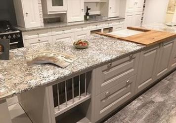 Столешница из американского кварцевого агломерата