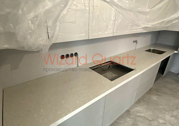 Столешница для кухни из кварцевого камня