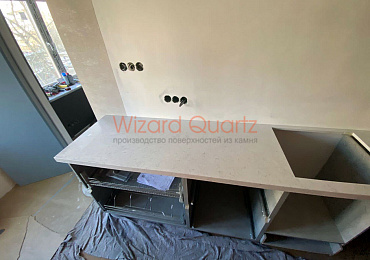 Столешница для кухни из кварцевого камня Technistone